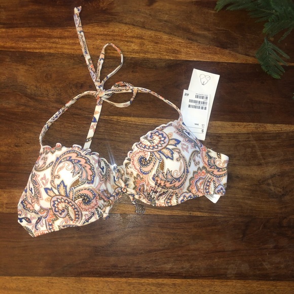 NWT- H&M bikini Top34A - Picture 2 of 5